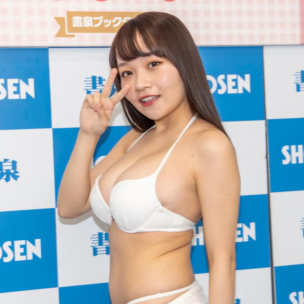 大嶋みくDVD「ふわとろみく」(イーネット・フロンティア)取材会より