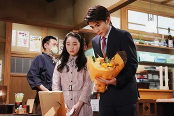 HiHi Jets高橋優斗“八木原”が正装で父親にご挨拶！“バカップル”に進展が＜#リモラブ＞