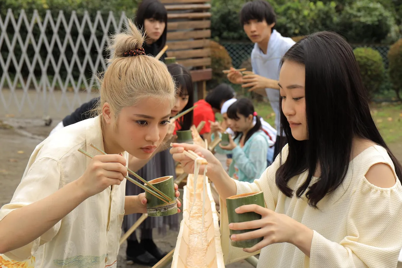 【写真を見る】hibiki演じる高野みどりは「とてもけんかっ早くて口が悪い子」