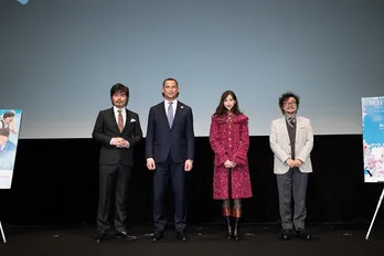 中条あやみ主演映画「水上のフライト」東京国際映画祭にて舞台あいさつ『カヌーは一生懸命練習しました』