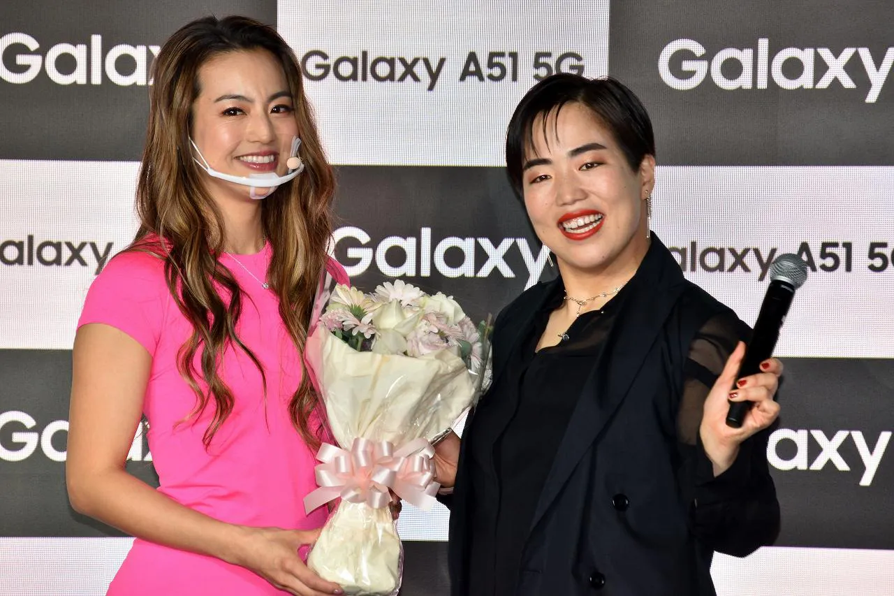 「Galaxy A51 5G “4cm美“モデル就任式」より