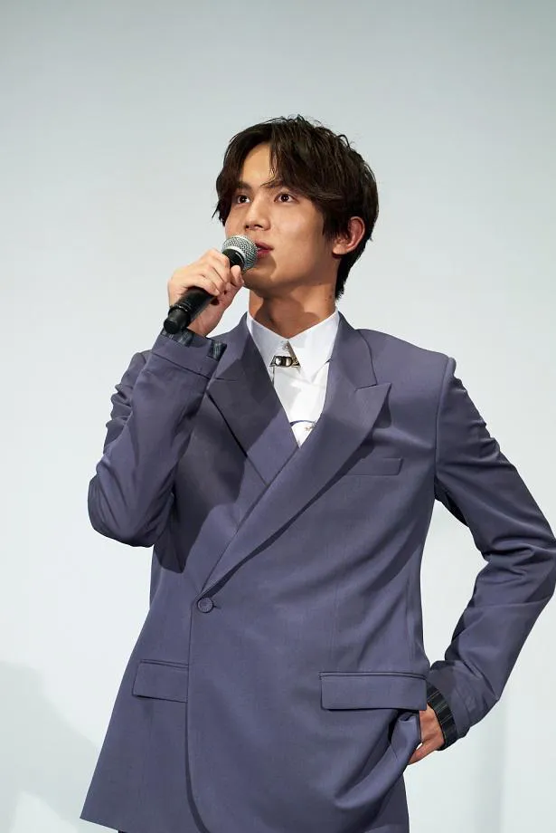 【写真を見る】劇場アニメ「ジョゼと虎と魚たち」の主演を務めた中川大志