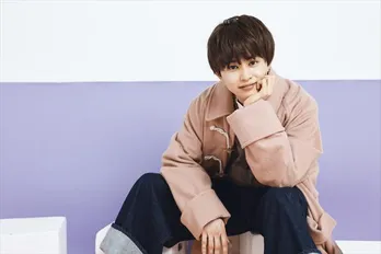安達と黒沢の後輩・六角祐太役の草川拓弥インタビュー「僕、初めて“現場ロス”になりました」＜チェリまほ＞