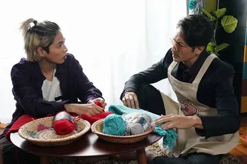 志尊淳“雅”が玉木宏“龍”に弟子入り!スパルタ家事修行に励む「家事のイロハを教えてください!」<極主夫道>