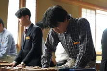 吉沢亮主演 映画「AWAKE」場面写真公開！“将棋の日”にちなんだ本編の小ネタも紹介