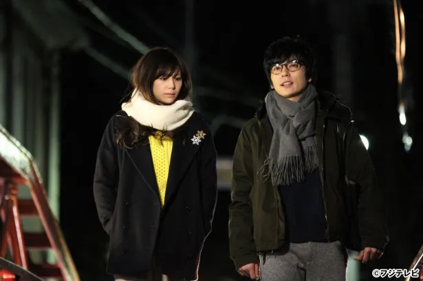 2月20日(月)放送の第5話は、神谷(山崎育三郎)とあすかのキスを目撃してしまった名波は、あすかがやたらと明るく振る舞う姿に困惑する