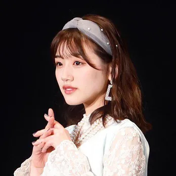 日向坂46佐々木美玲、トナカイコスで“あざと女子”再現「健康的なあざとさ」「みーぱんかわいい!」