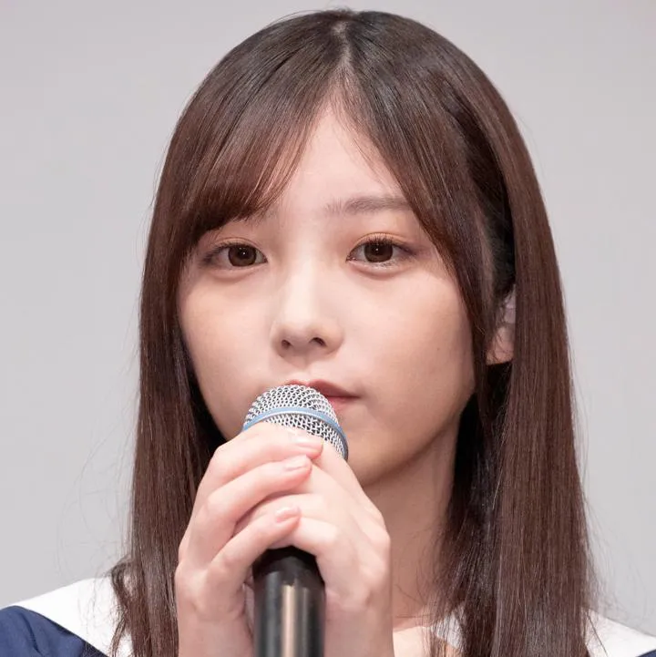 乃木坂46与田祐希、三期生メンバーから「なんでだろう～」でイジられる(2/3) | WEBザテレビジョン