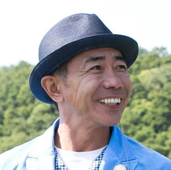 木梨憲武、バドミントン日本代表・桃田賢斗とのツーショットを披露<とんねるずのスポーツ王は俺だ!!>