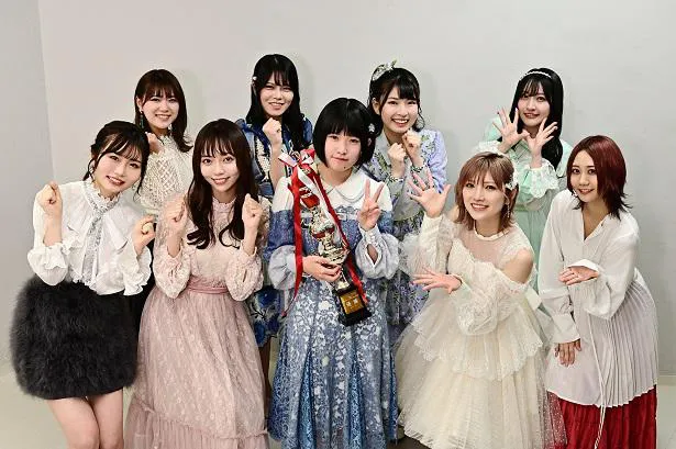ファイナリスト8人と審査員特別賞を受賞したNMB48・山崎亜美瑠で黒沢作曲の曲をリリースすることも発表された