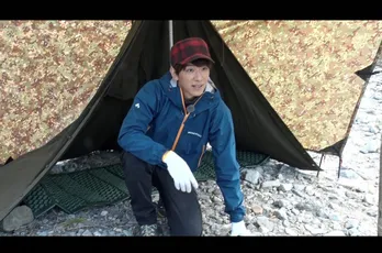 NEWS・小山慶一郎と加藤シゲアキが男らしい“無骨キャンプ”を学ぶ<NEWSな2人>