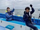 大泉洋とウエンツ瑛士が船釣りに挑戦する