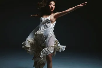 村主章枝が初写真集! 幻想的なヌードを披露し「こんなに話題になるなんて」