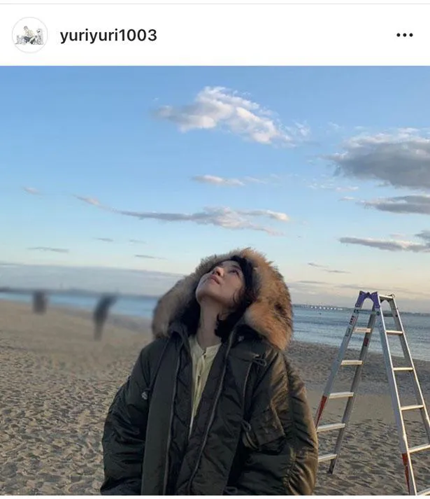 石田ゆり子 ネコと闘うshotにファン かわいすぎる ネコになりたい 画像9 18 芸能ニュースならザテレビジョン