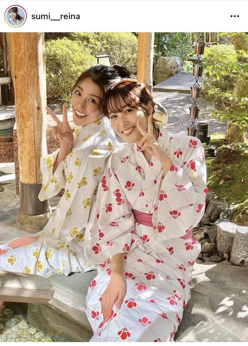 【写真を見る】まるで美人姉妹…鷲見玲奈＆岡副麻希の浴衣美人な2SHOT(ほか、"美ボディー"露わな体操服姿など)