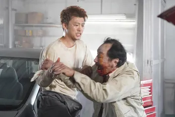 竹内涼真がゾンビたちと格闘!「君と世界が終わる日に」予告映像&新シーン写真解禁