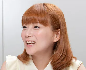 重盛さと美、天使のような“すっぴん”姿に反響「オフ感がたまらない」「これは最強」
