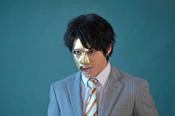 【写真を見る】第8話では仮面をつけて登場した朝日(山田裕貴)。その理由に戦慄が走る…！