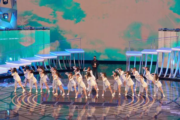 紅白リハに登場した日向坂46