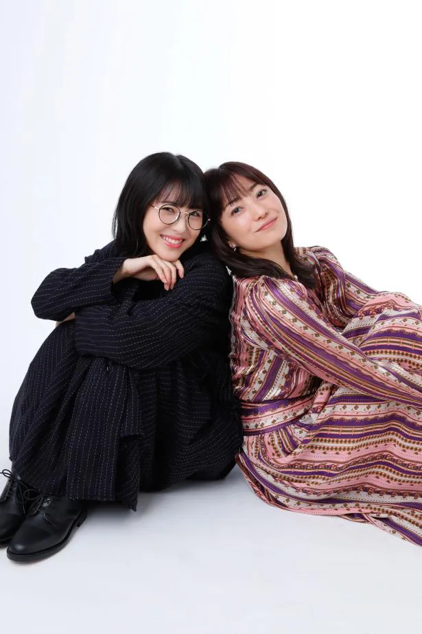 「ウチの娘は、彼氏が出来ない!!」にて親子を演じる菅野美穂＆浜辺美波