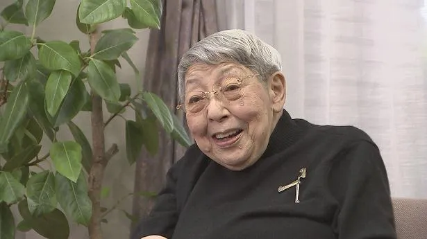 ラジオ東京1期生・新井和子さん。三島由紀夫に何度もインタビューをした