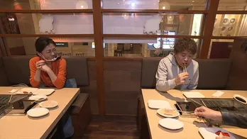 “毛利４兄妹”が27年ぶりに再会で時が戻る？浜田雅功＆中山美穂らが串揚げ店で大盛り上がり