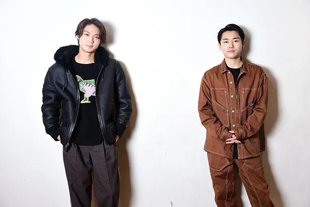 磯村勇斗 泉澤祐希 サイン入りポラロイド 磯村勇斗＆泉澤祐希、両想いの2人がSF作品を制作 “盟友への信頼”と