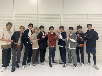 櫻井翔の“バック転”挑戦をSnow Manが応援!<1億3000万人のSHOWチャンネル>