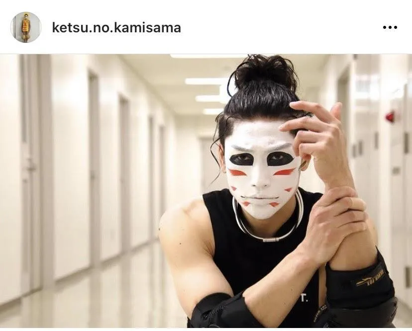 ※樽美酒研二公式Instagram(ketsu.no.kamisama)より