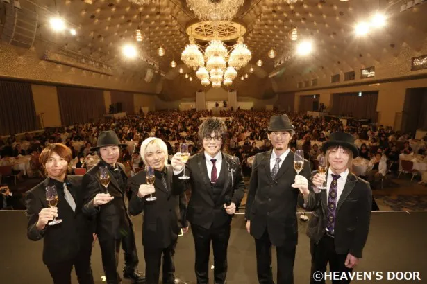 声優・森川智之が、デビュー30周年＆1月26日に50歳を迎えたことを記念して開催したディナーショーの模様を紹介!!