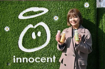 元「あいのり」メンバーのクロがワゴンに乗ってフルーツをデリバリー