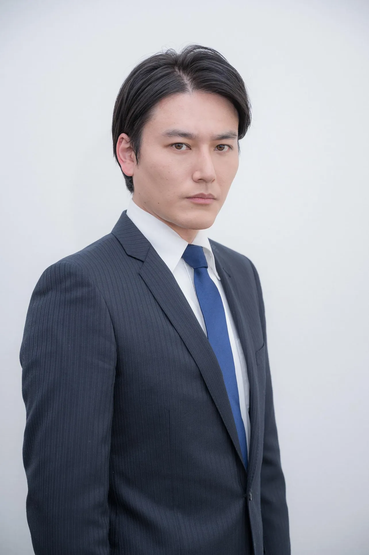 蕨野友也