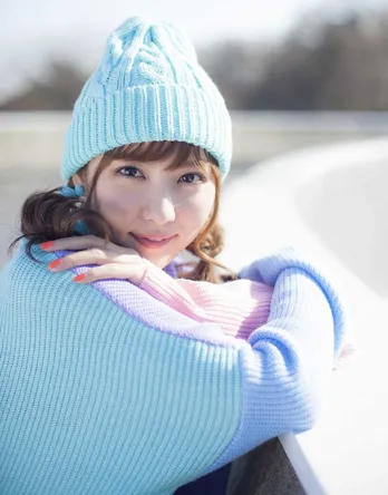 石川恋、恋愛は「ダメだと思っても情に流されてしまうタイプ(笑)」