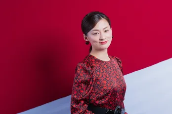 尾野真千子、綾野剛との久々の共演で感慨「こんなに頼りになる人なんだなって改めて思いました」＜『ヤクザと家族』連載(2)＞