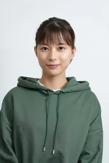 芳根京子が人気女優役で登場…新たな生存者たちが判明! 謎の“刀集団”がショッピングモールを占拠<きみセカ>