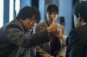 香取慎吾の熱のこもったせりふに反響!「指一本」の重みを改めて痛感させる<アノニマス>