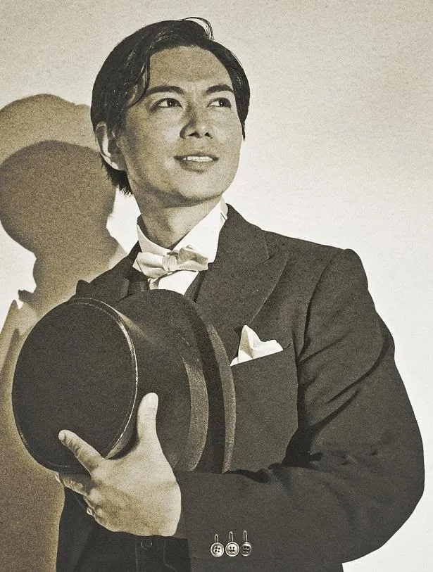 「モダンボーイズ」が約3年半ぶりの舞台への出演となるNEWSの加藤シゲアキ