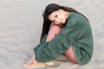 第3子妊娠の吉川ひなの、子どもと抱き合う“幸せ全開SHOT”で祝福の声に感謝