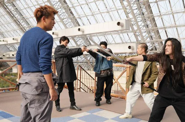 「君と世界が終わる日に」第3話より