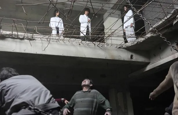 「君と世界が終わる日に」第3話より