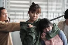 芳根京子“美亜”がまさかの裏切り! 竹内涼真“響”が窮地に追い込まれる<きみセカ>