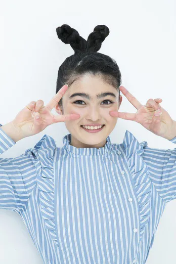 井上咲楽、初“水着グラビア”オフショットにファン絶賛「全然印象変わる」「ナイスバディ」