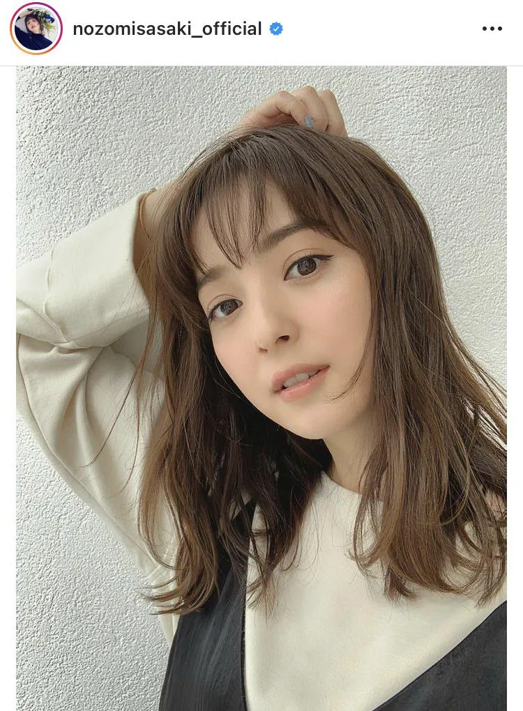 佐々木希オフィシャルInstagram(nozomisasaki_official)のスクリーンショット