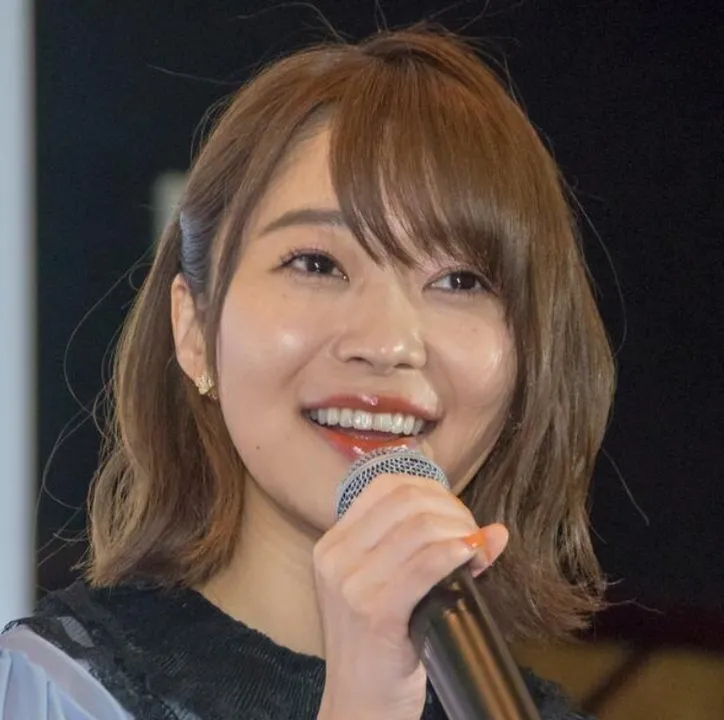 指原莉乃 恋人との日常風景を告白 こうなってキスをしたりするじゃないですか Webザテレビジョン