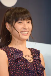 土屋太鳳×COCO、ほっこり“親子”SHOTに反響「たおちゃんお母さんみたい」「とっても素敵な笑顔」