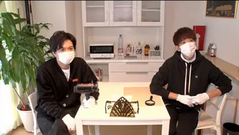 小山慶一郎と加藤シゲアキが“イマドキ女子”の部屋に潜入!家主の一風変わった職業を推理