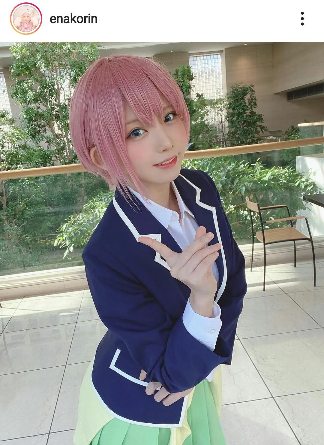 「五等分の花嫁」中野一花の制服コスプレSHOT