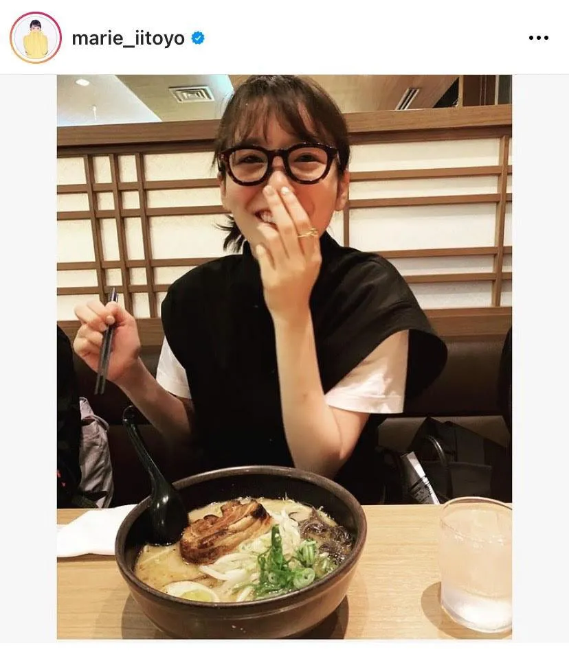 ※飯豊まりえ公式Instagram(marie_iitoyo)より