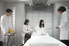 ＜きみセカ＞中条あやみ“来美”が危険なワクチン開発の実験台に…新章より新シーン写真解禁！