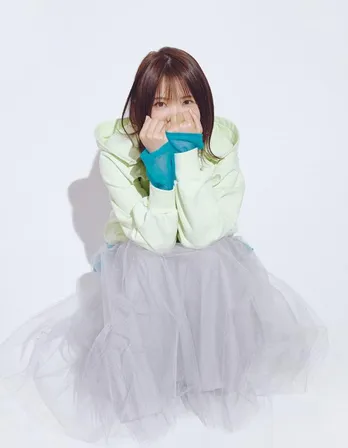 いきものがかりの吉岡聖恵、初のフォトエッセイ「KIYOEnOTE-キヨエノオト-」発売決定　オンラインサイン会も開催